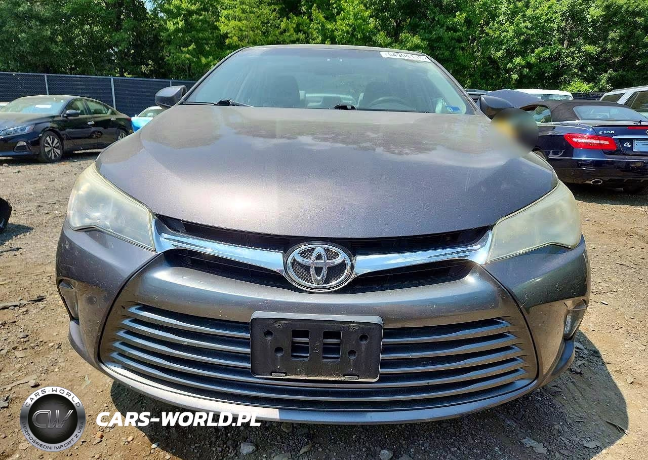 2017 Toyota Camry Le VIN:4T1BF1FK6HU413773 - 5