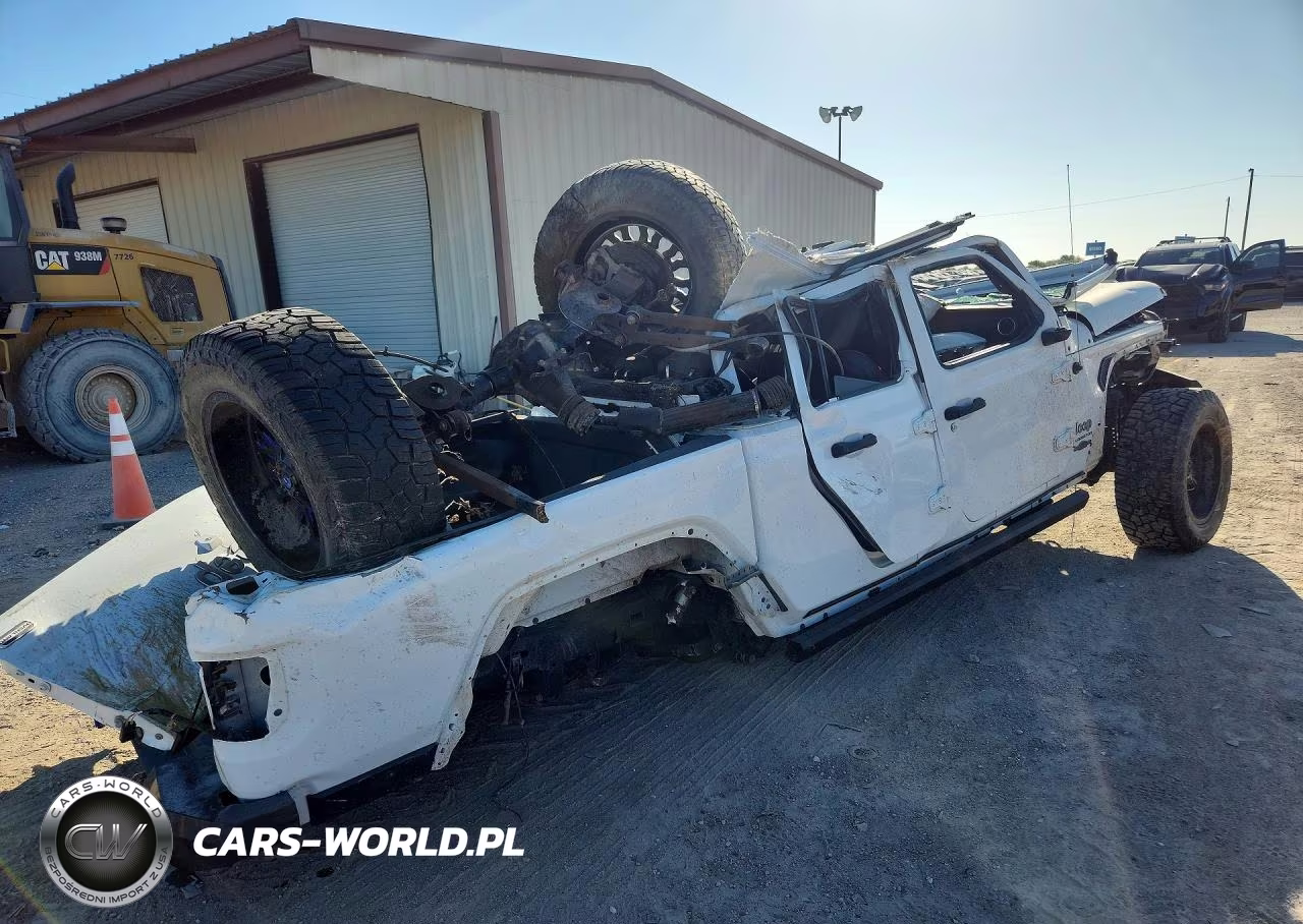 2020 Jeep Gladiator Overland VIN:1C6HJTFGXLL149113 - 3
