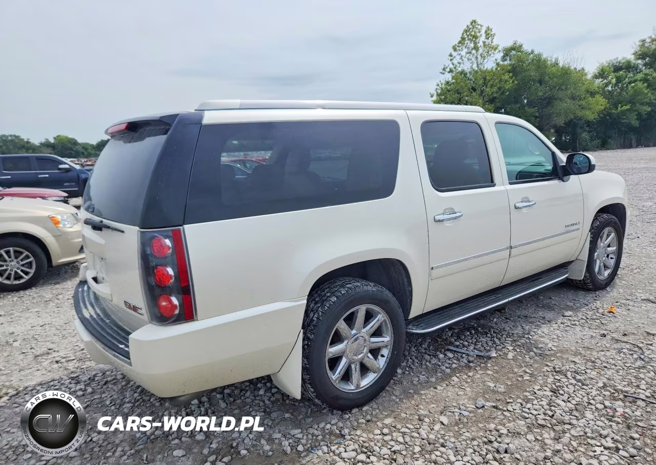2014 GMC Yukon Xl Denali VIN:1GKS2MEF3ER222210 - 3