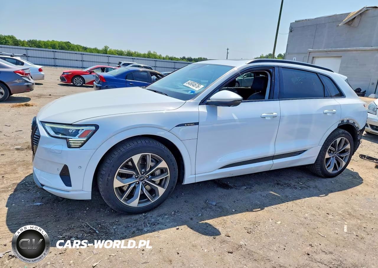 2021 Audi E-Tron Premium Plus