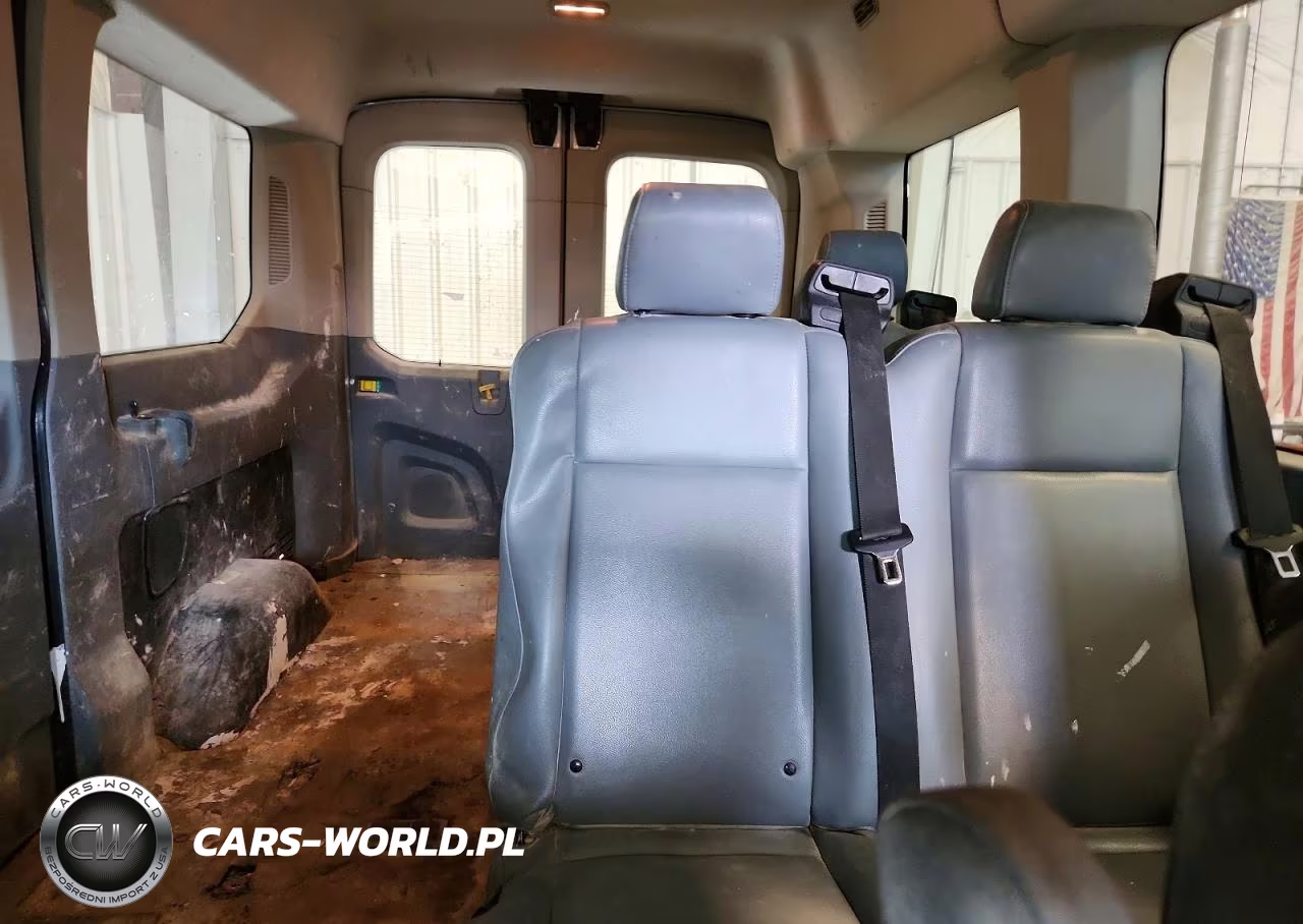2019 Ford Transit T-150 VIN:1FMZK1CGXKKB22058 - 10