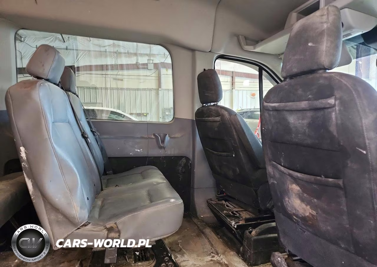 2019 Ford Transit T-150 VIN:1FMZK1CGXKKB22058 - 11