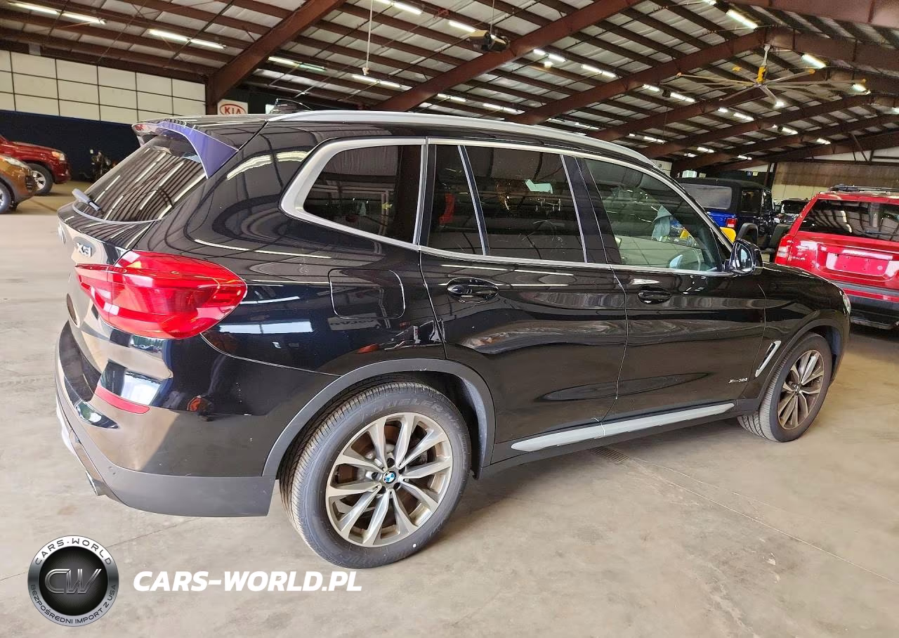 2018 BMW X3 xDrive30I VIN:5UXTR9C56JLD61233 - 3