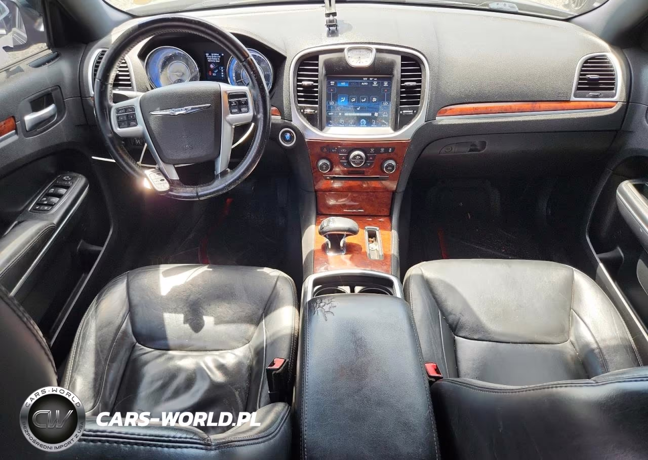 2013 Chrysler 300 VIN:2C3CCAAG9DH632345 - 8