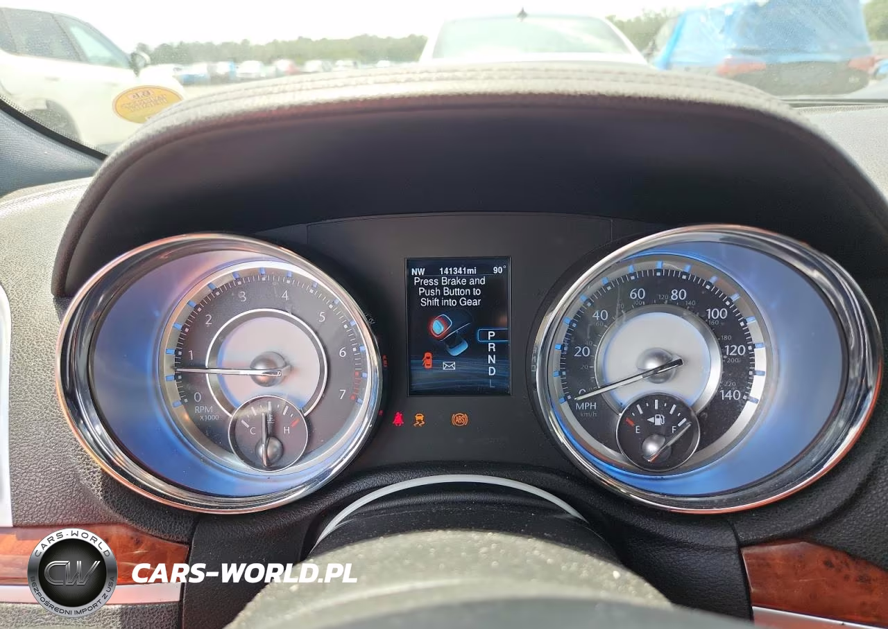 2013 Chrysler 300 VIN:2C3CCAAG9DH632345 - 9