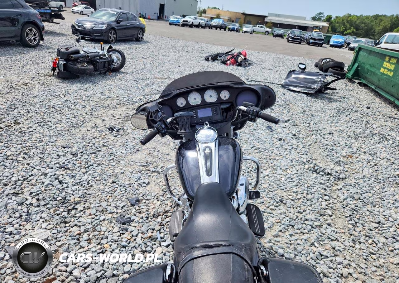 2019 Harley-Davidson Flhx VIN:1HD1KBC12KB672307 - 6