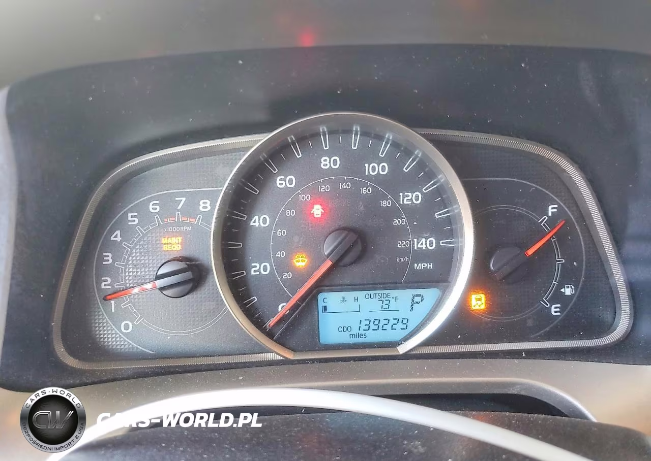 2015 Toyota Rav4 Xle VIN:JTMRFREV8FD128812 - 9