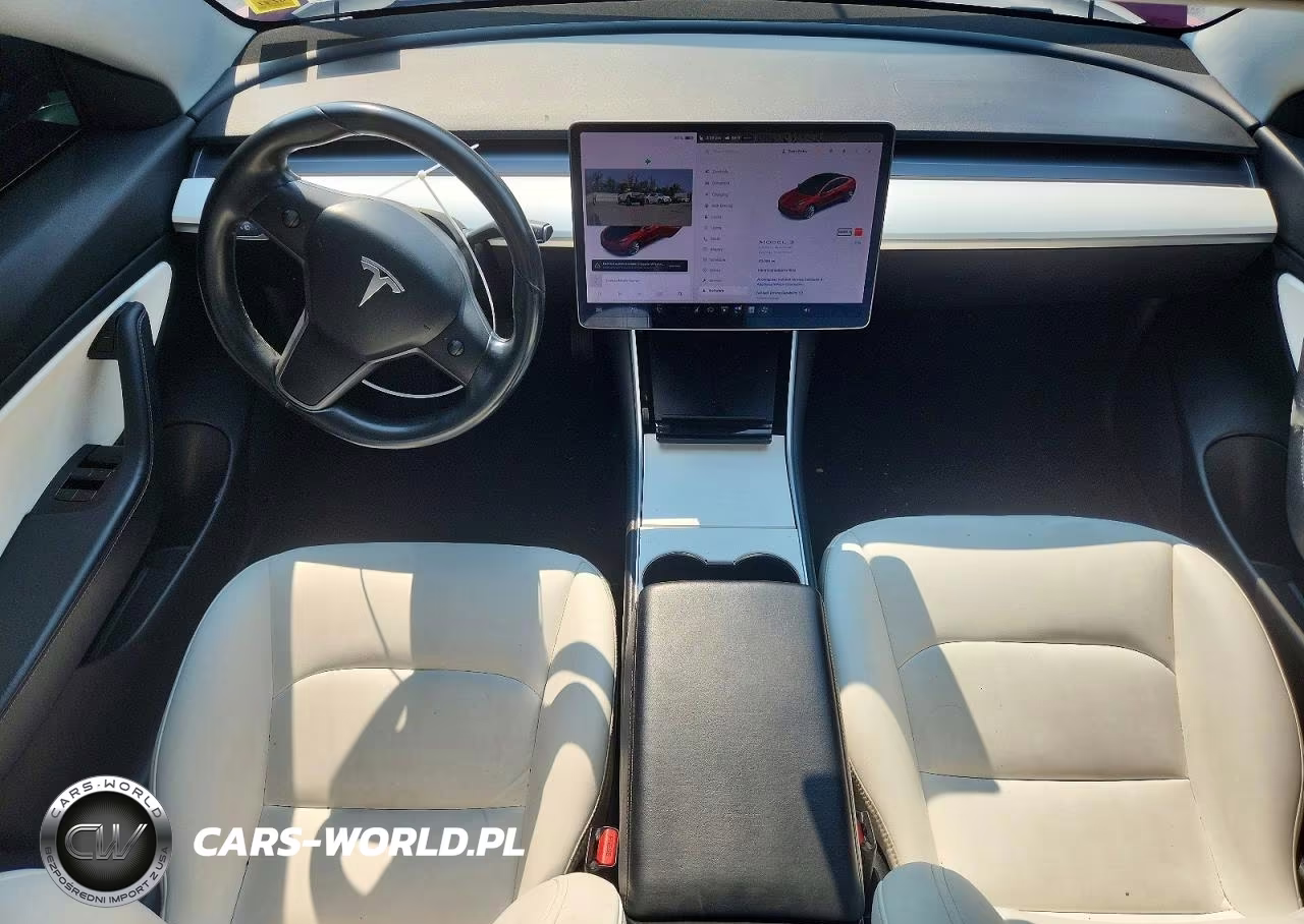 2018 Tesla Model 3 VIN:5YJ3E1EB2JF147552 - 8