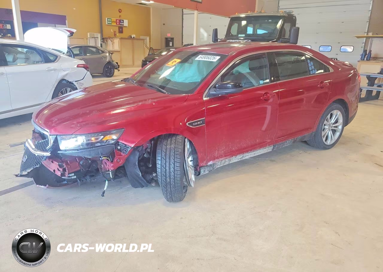 2013 Ford Taurus Sho
