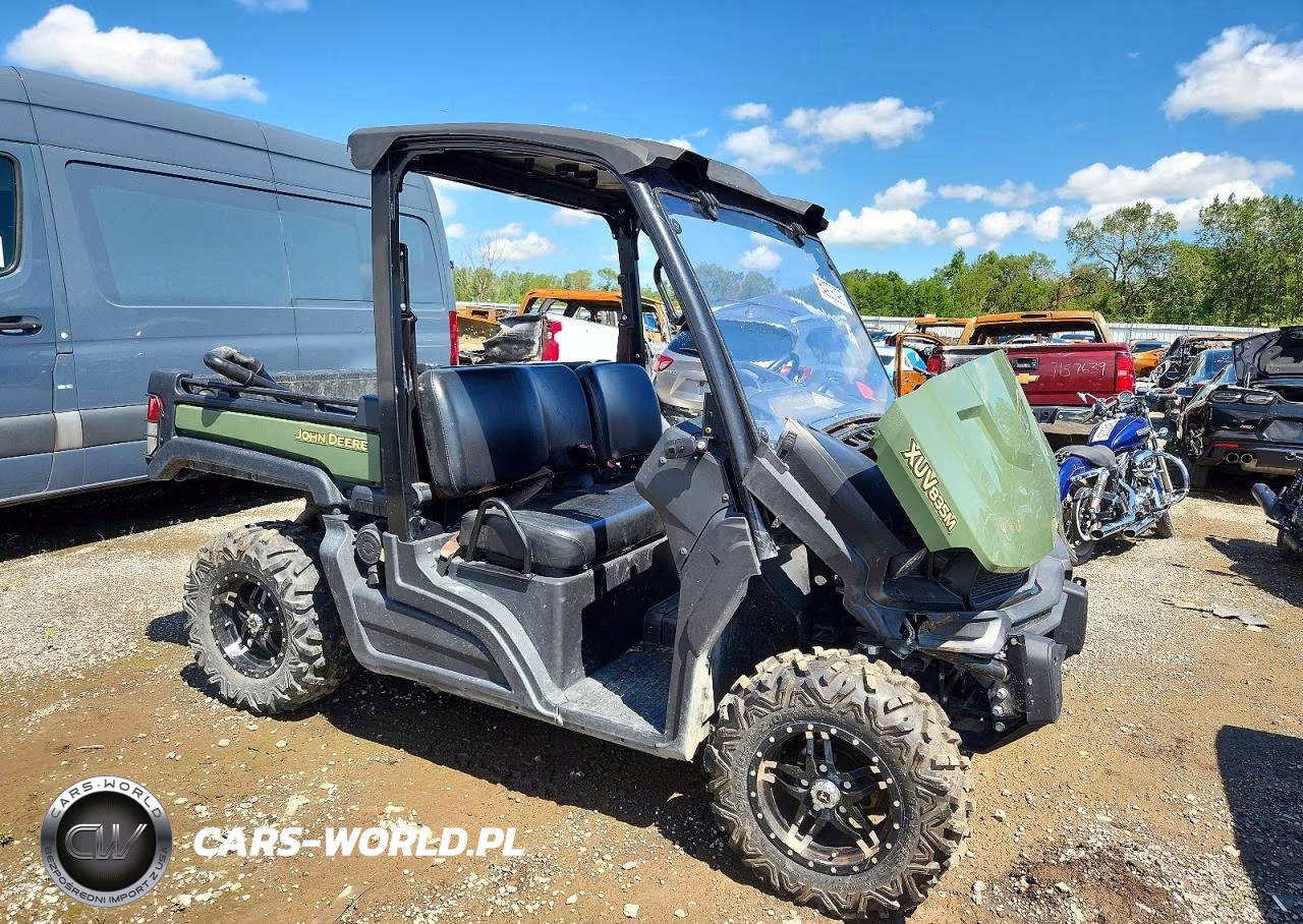 2018 John Deere Xuv835M Utility Vehicle
