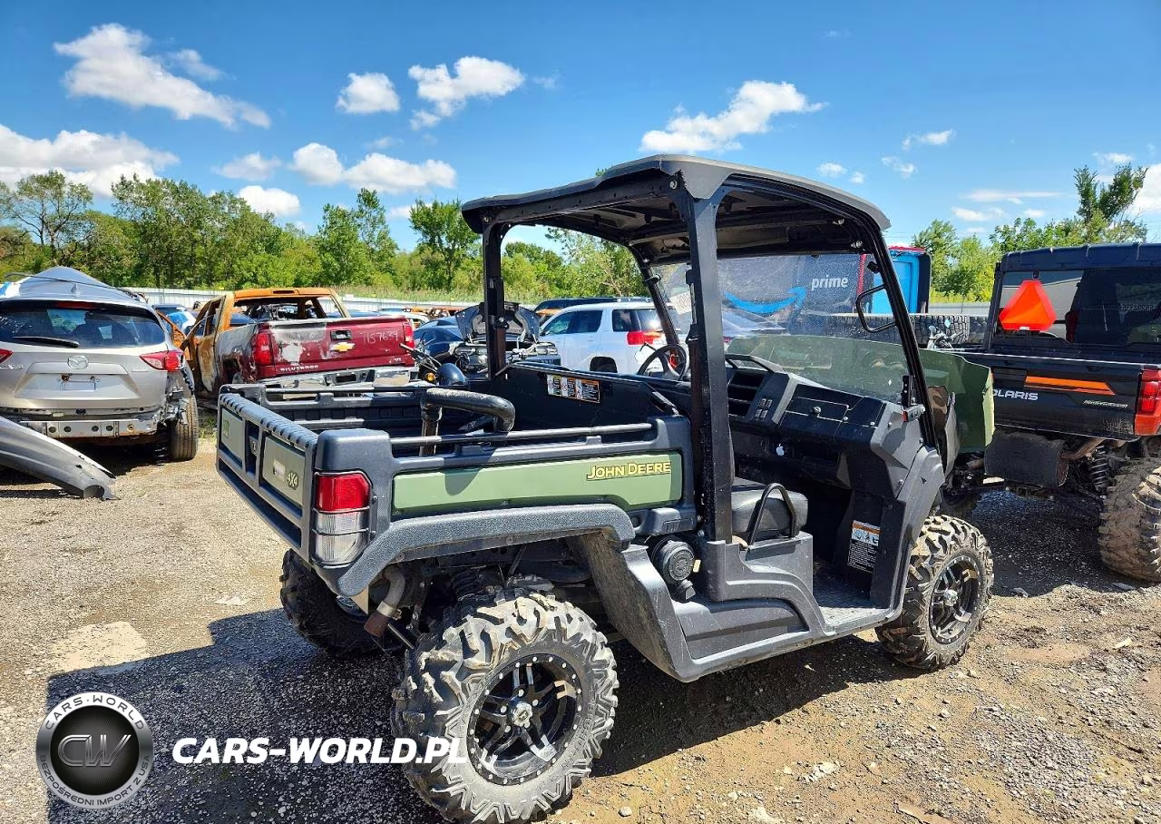 2018 John Deere Xuv835M Utility Vehicle VIN:1M0835MACJM011735 - 4