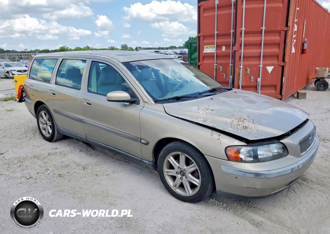 2004 Volvo V70 VIN:YV1SW61TX42383288 - 4