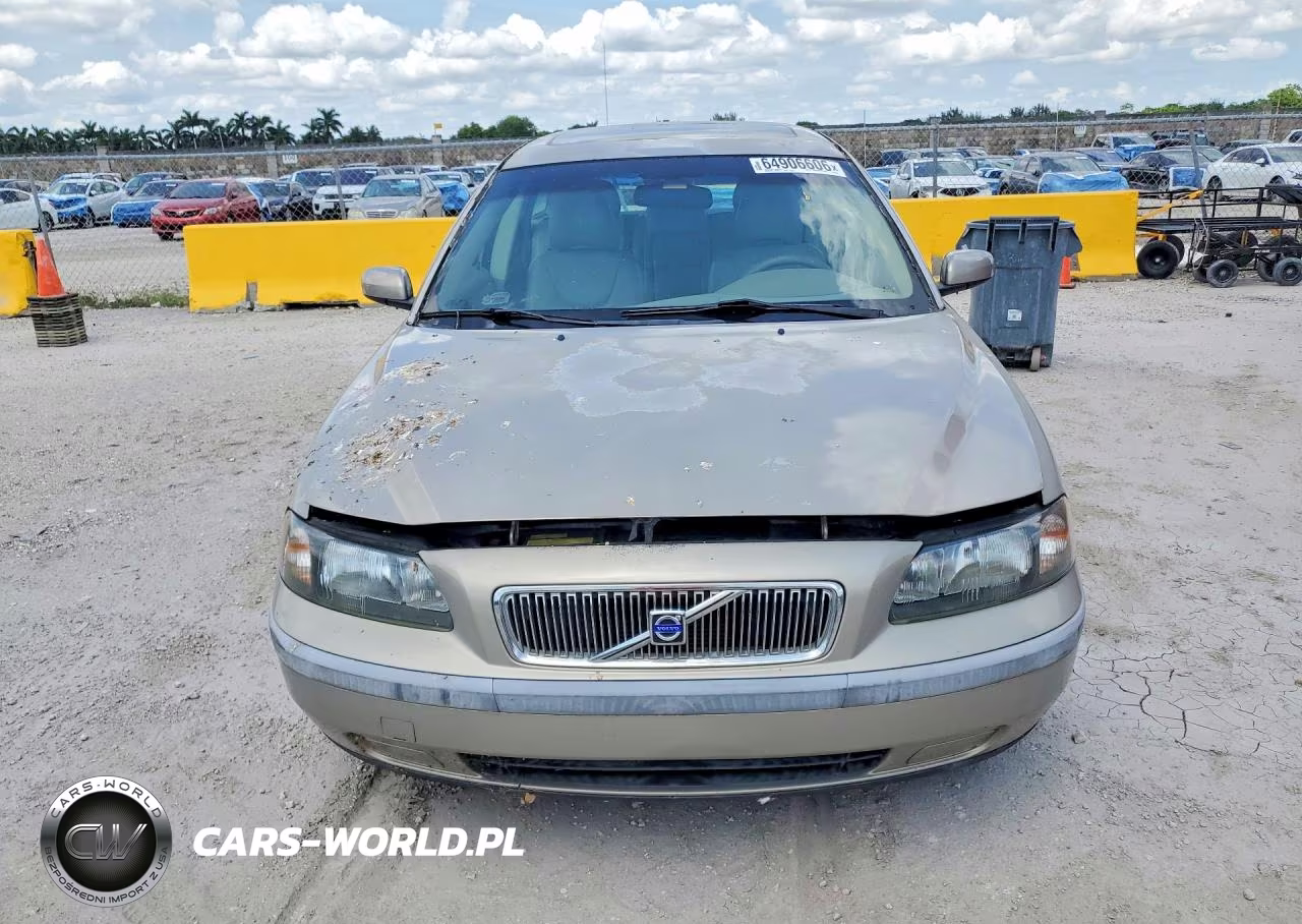 2004 Volvo V70 VIN:YV1SW61TX42383288 - 5