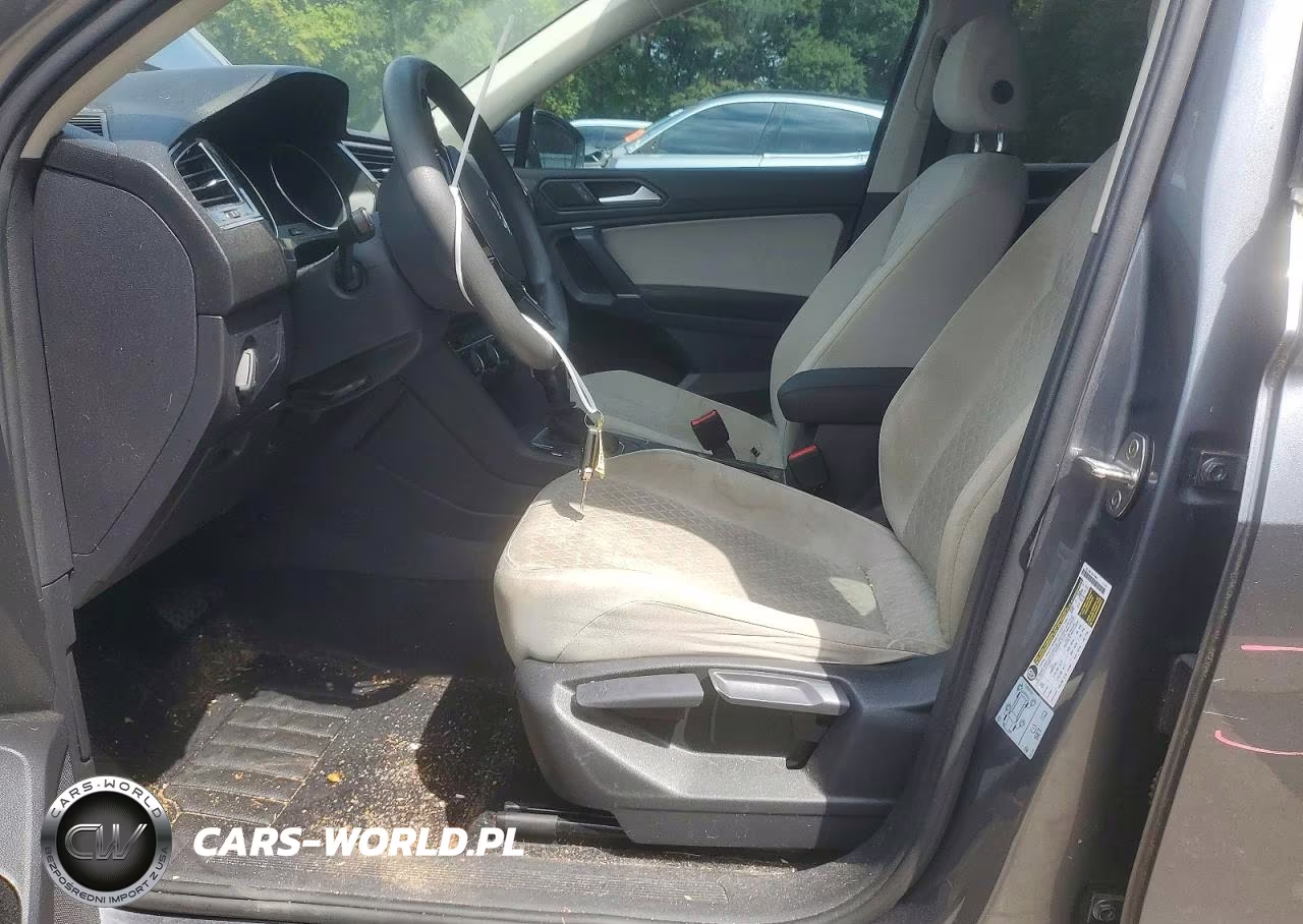 2020 Volkswagen Tiguan S VIN:3VV1B7AX4LM013954 - 7