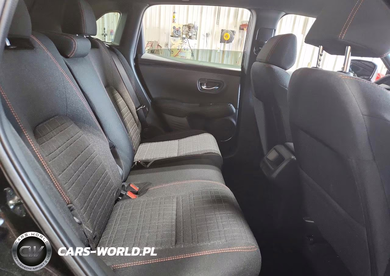 2025 Honda Hr-V Sport VIN:3CZRZ2H5XSM725124 - 10
