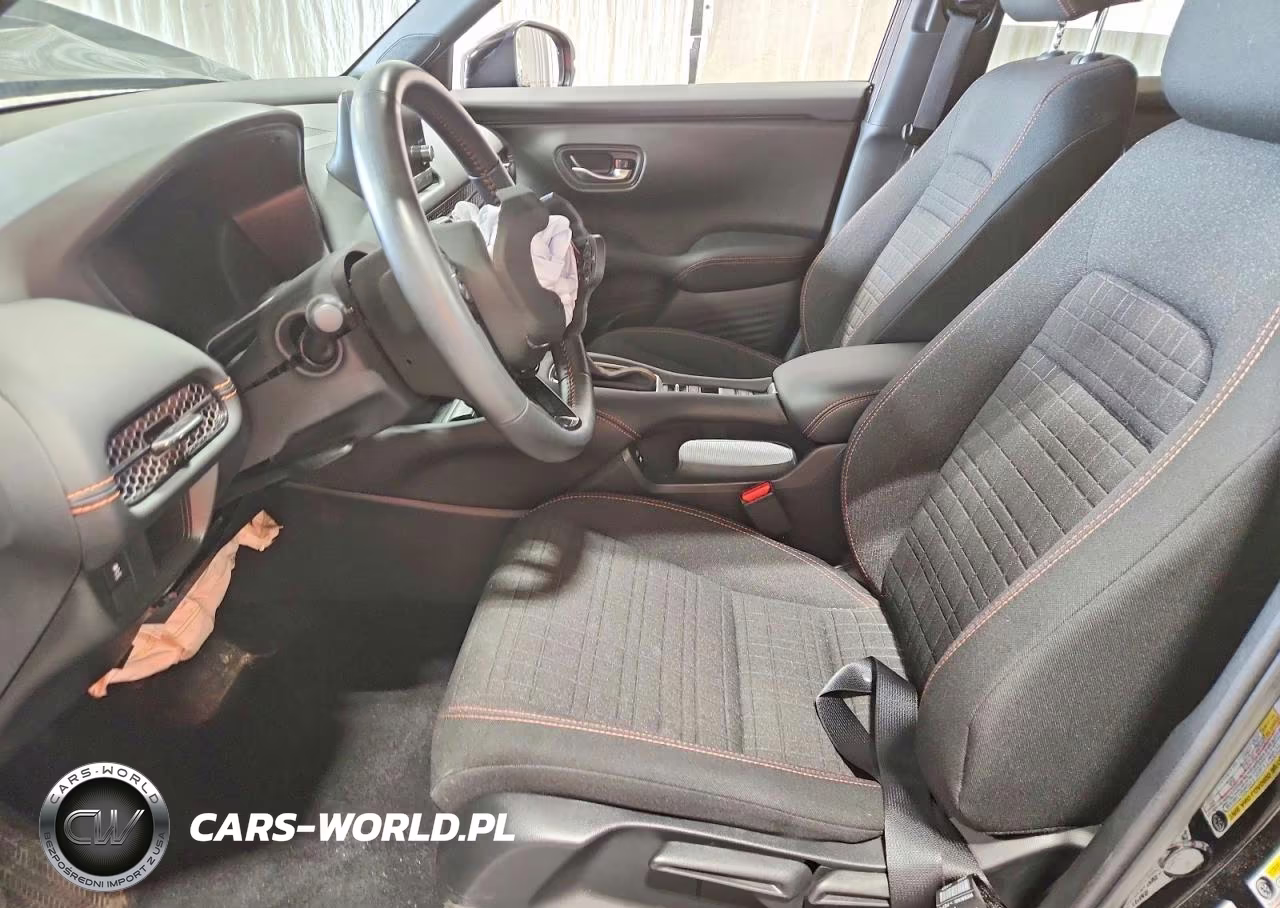 2025 Honda Hr-V Sport VIN:3CZRZ2H5XSM725124 - 7