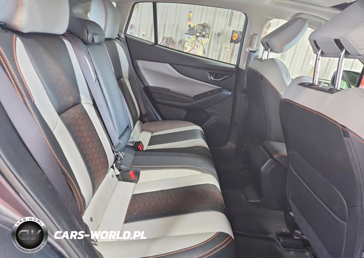 2023 Subaru Crosstrek Limited VIN:JF2GTHNC1P8329097 - 10