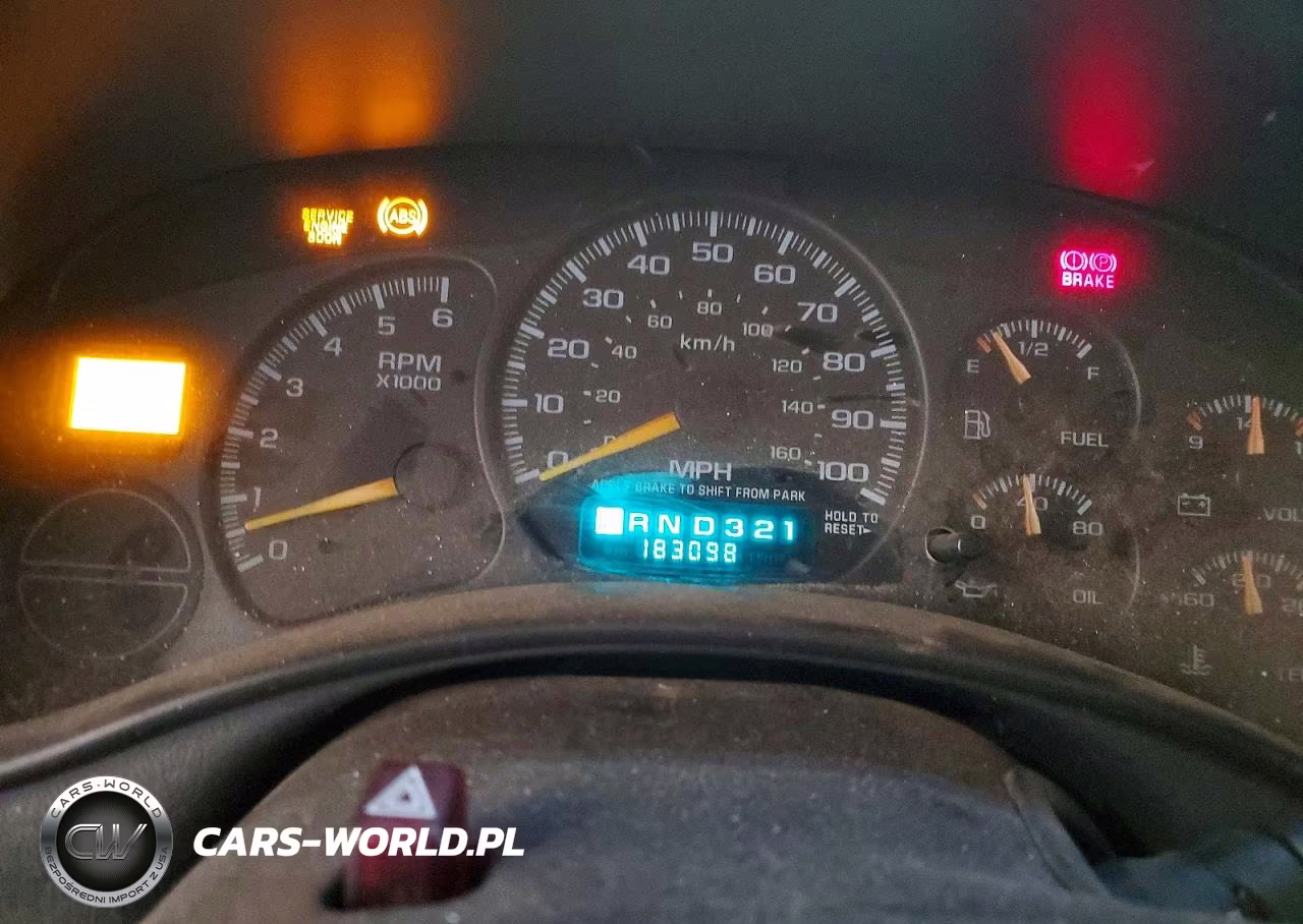 2000 Chevrolet Tahoe K1500 VIN:1GNEK13T4YJ108162 - 9