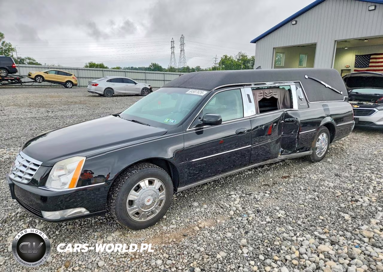 2011 Cadillac Professional Chassis – zdjęcie 1 z 13