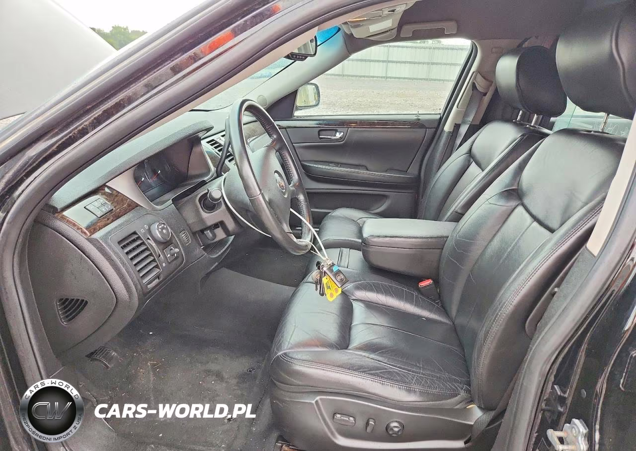 2011 Cadillac Professional Chassis VIN:1GE8K8C63BU500099 - 7