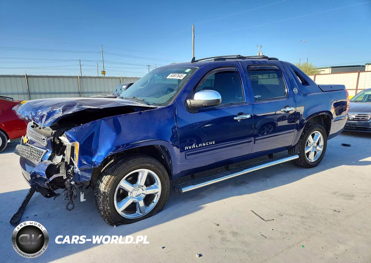 2013 Chevrolet Avalanche Ls – zdjęcie 1 z 12