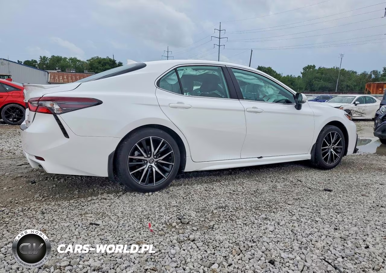 2023 Toyota Camry Se VIN:4T1T11AKXPU721828 - 3