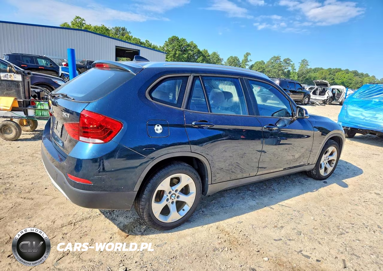 2014 BMW X1 Sdrive28I VIN:WBAVM1C57EVW55853 - 3