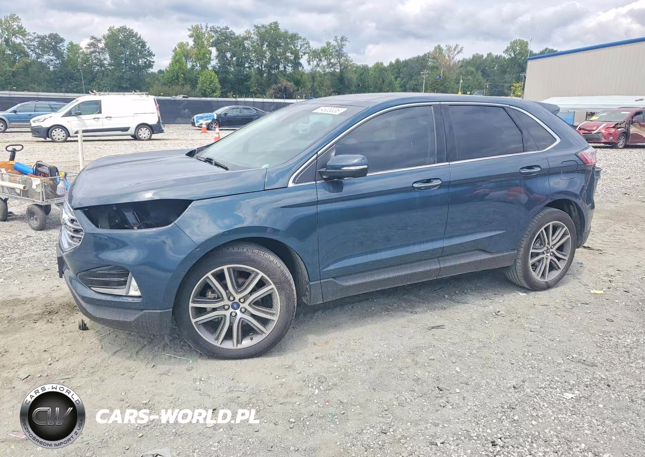 2019 Ford Edge Titanium