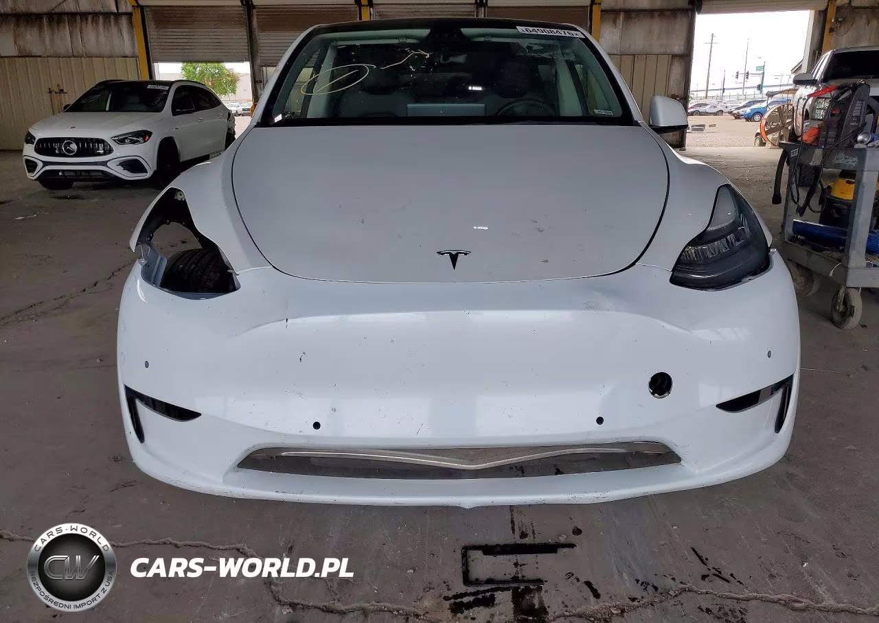 2021 Tesla Model Y VIN:5YJYGDEEXMF140011 - 5