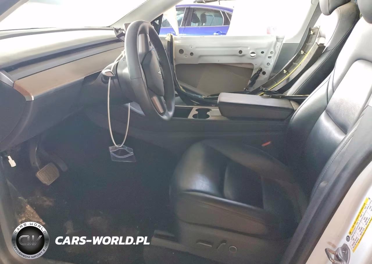 2021 Tesla Model Y VIN:5YJYGDEEXMF140011 - 7