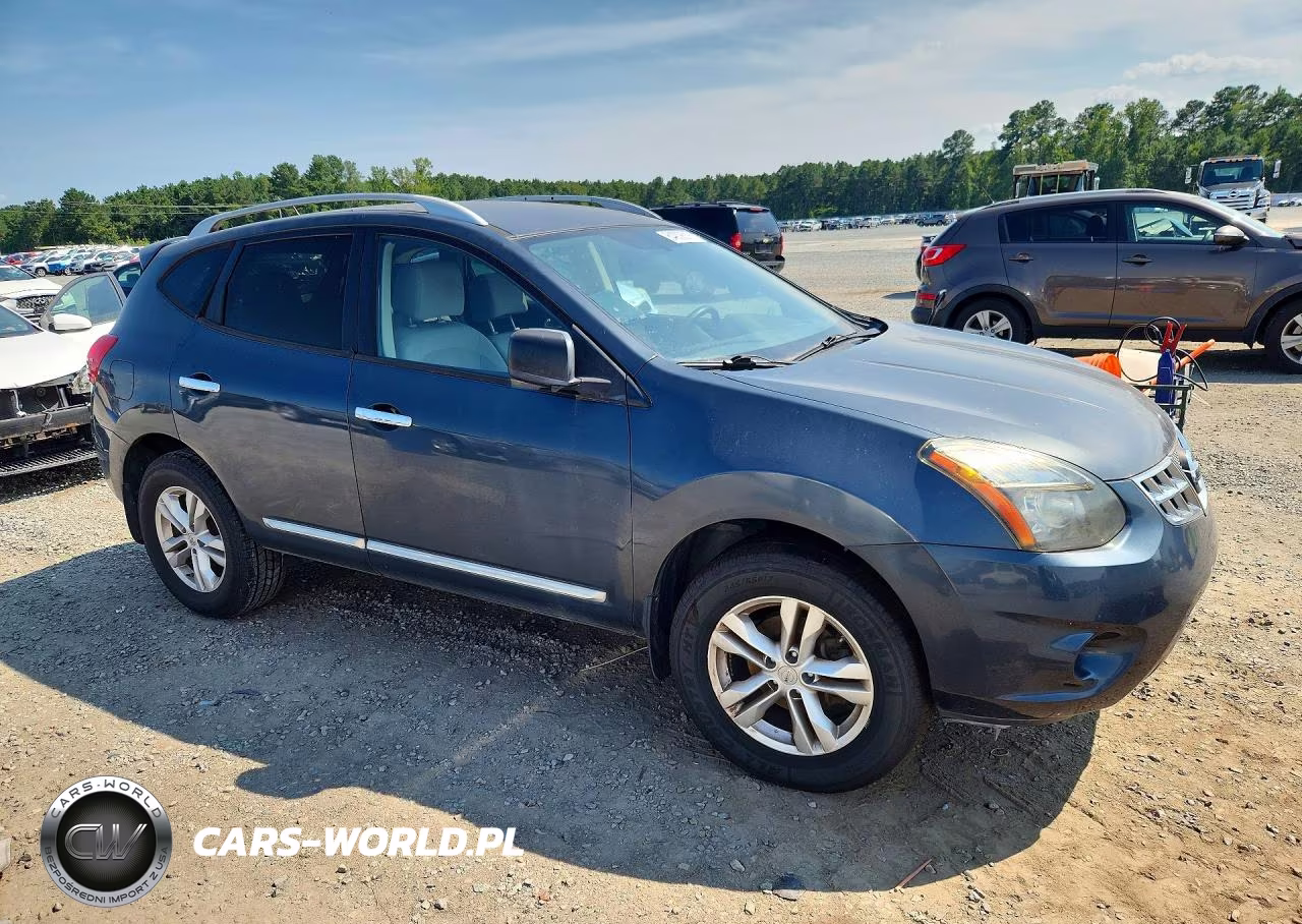 2015 Nissan Rogue Select S VIN:JN8AS5MT7FW653418 - 4