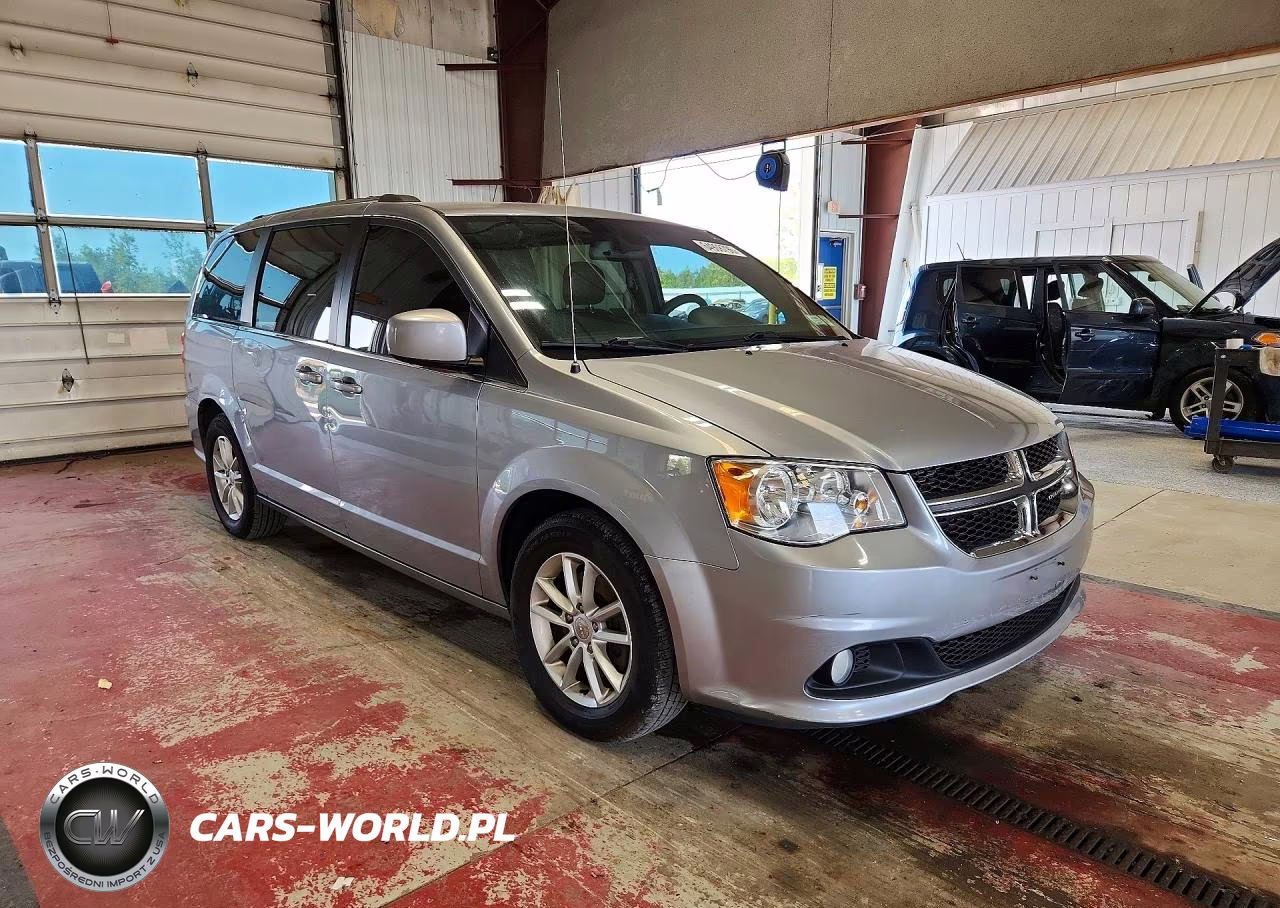 2019 Dodge Grand Caravan Sxt VIN:2C4RDGCG2KR566313 - 4