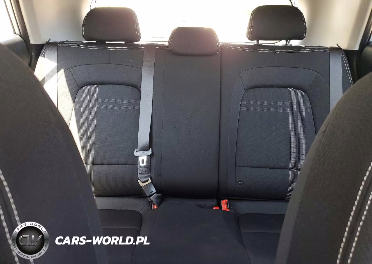 2025 Hyundai Venue Sel VIN:KMHRC8A39SU376208 - 10