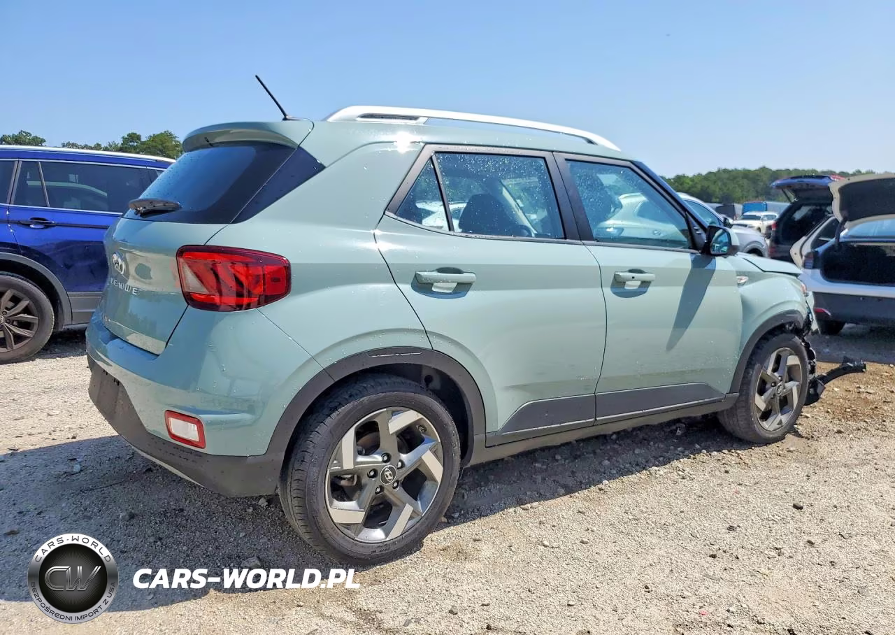 2025 Hyundai Venue Sel VIN:KMHRC8A39SU376208 - 3