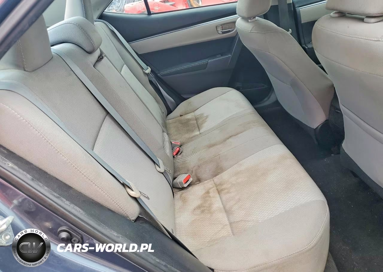 2016 Toyota Corolla Le VIN:5YFBURHE3GP473327 - 10