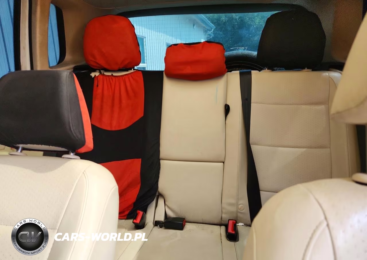 2017 Volkswagen Tiguan Wolfsburg VIN:WVGSV7AX4HW503131 - 10