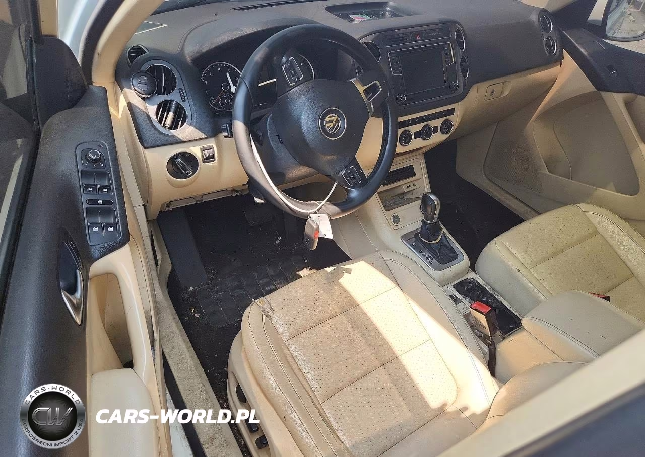 2017 Volkswagen Tiguan Wolfsburg VIN:WVGSV7AX4HW503131 - 8