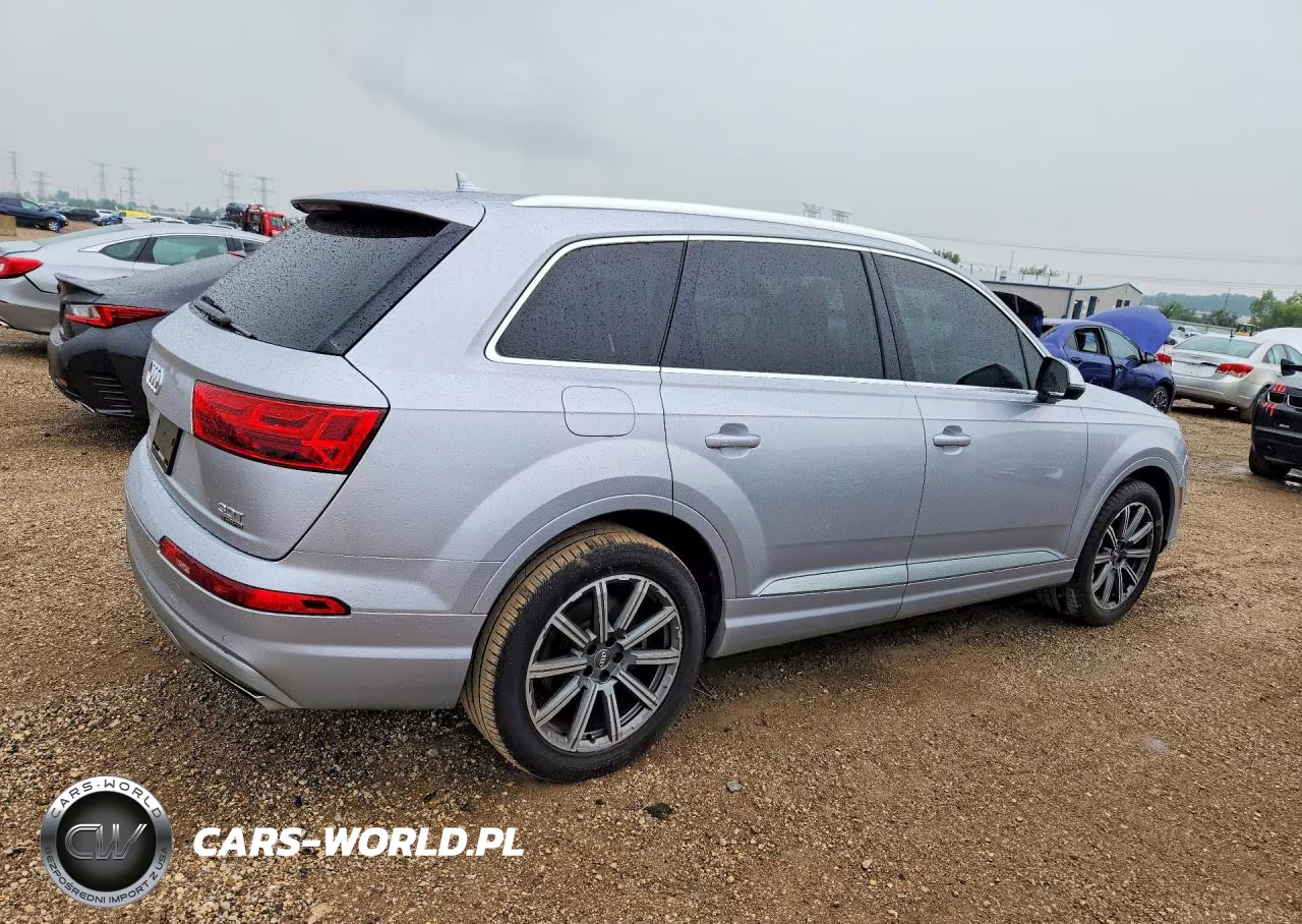 2018 Audi Q7 Premium Plus VIN:WA1LAAF71JD050737 - 3