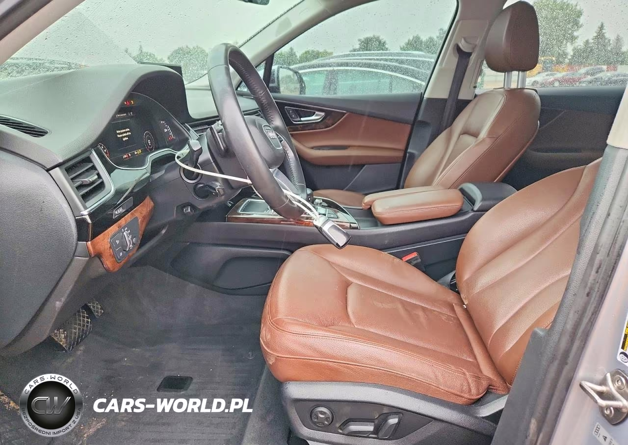 2018 Audi Q7 Premium Plus VIN:WA1LAAF71JD050737 - 7