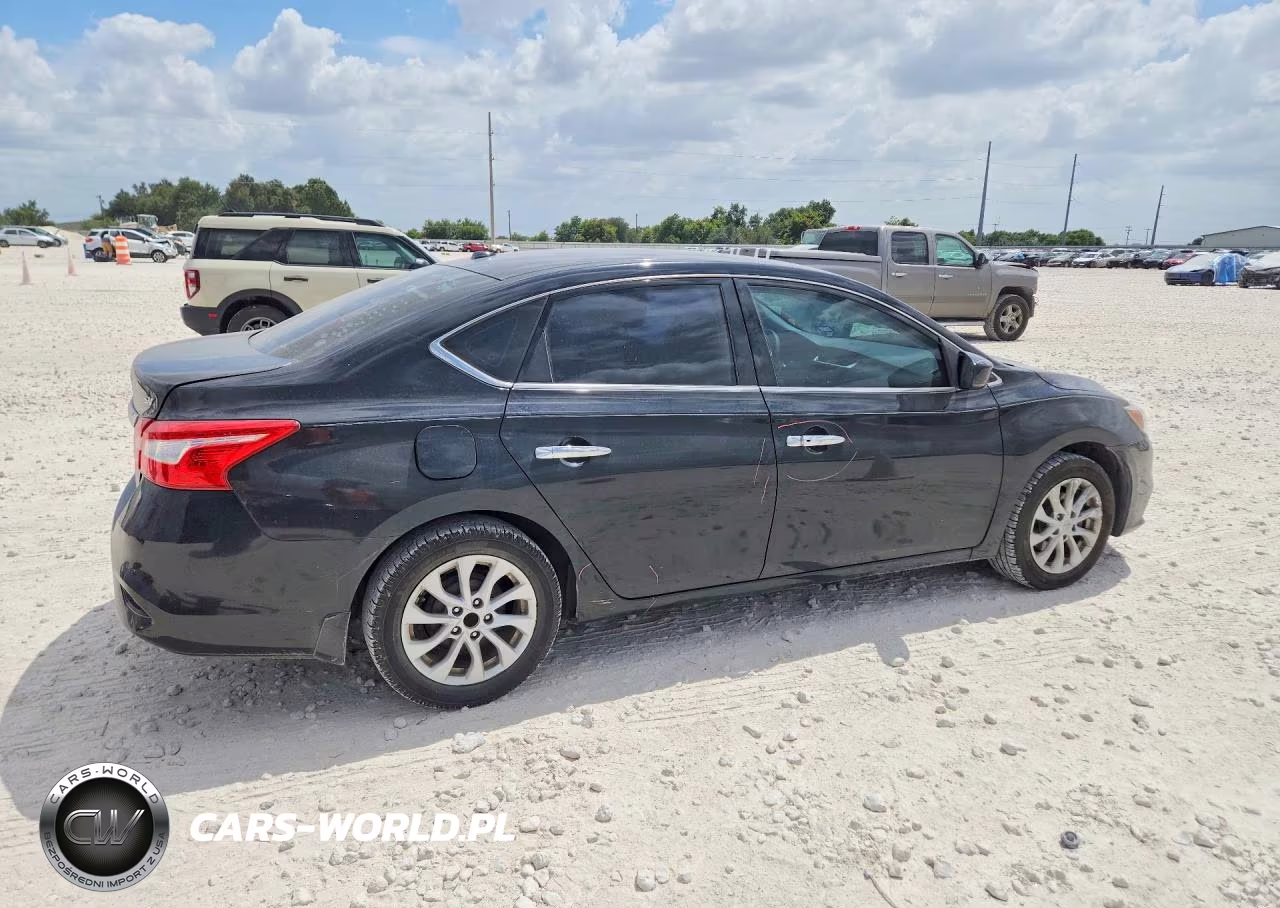 2018 Nissan Sentra Sv VIN:3N1AB7AP3JL608573 - 3