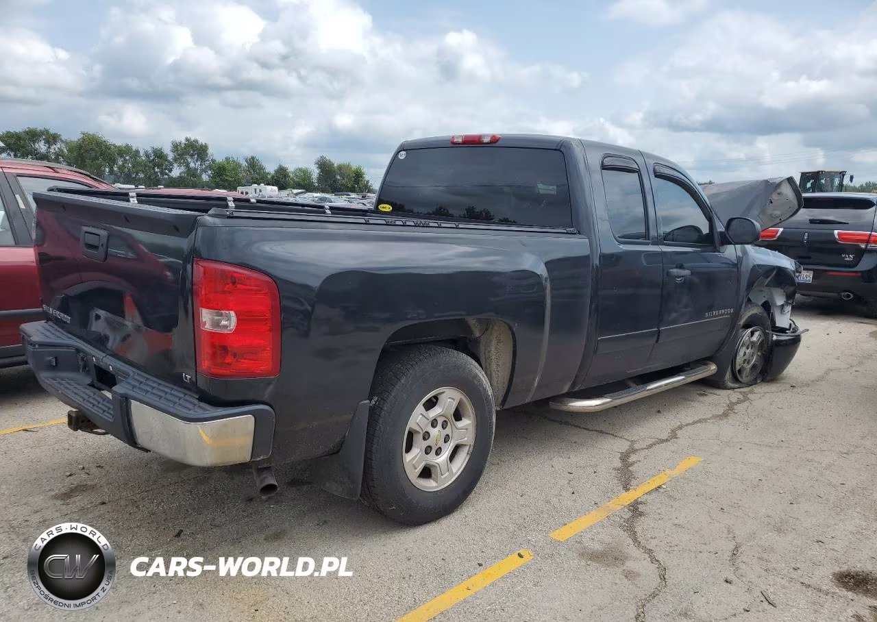 2008 Chevrolet Silverado K1500 VIN:2GCEK19J081146433 - 3