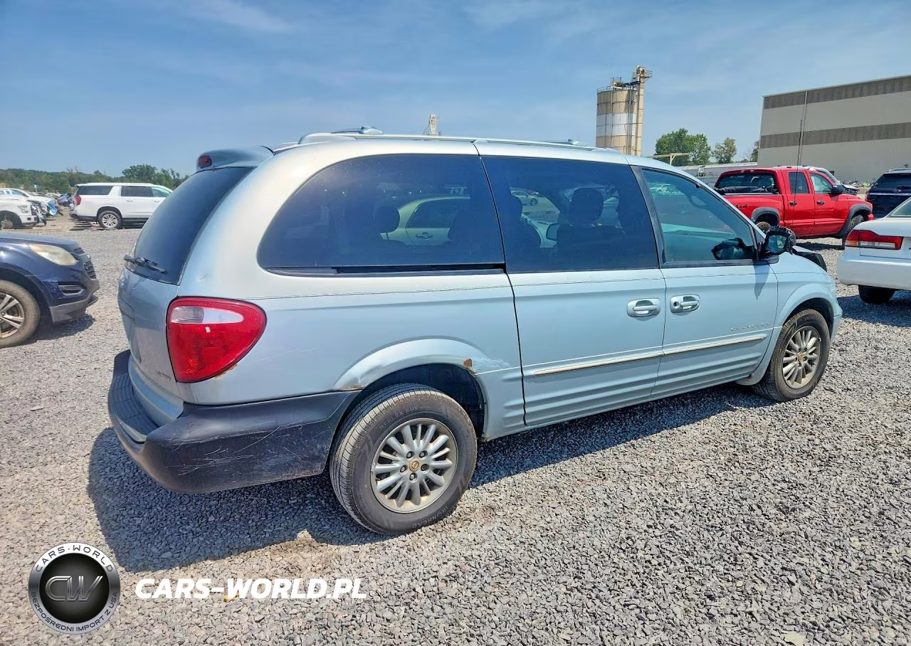 2001 Chrysler Town & Country Limited VIN:2C8GP64L11R340734 - 3