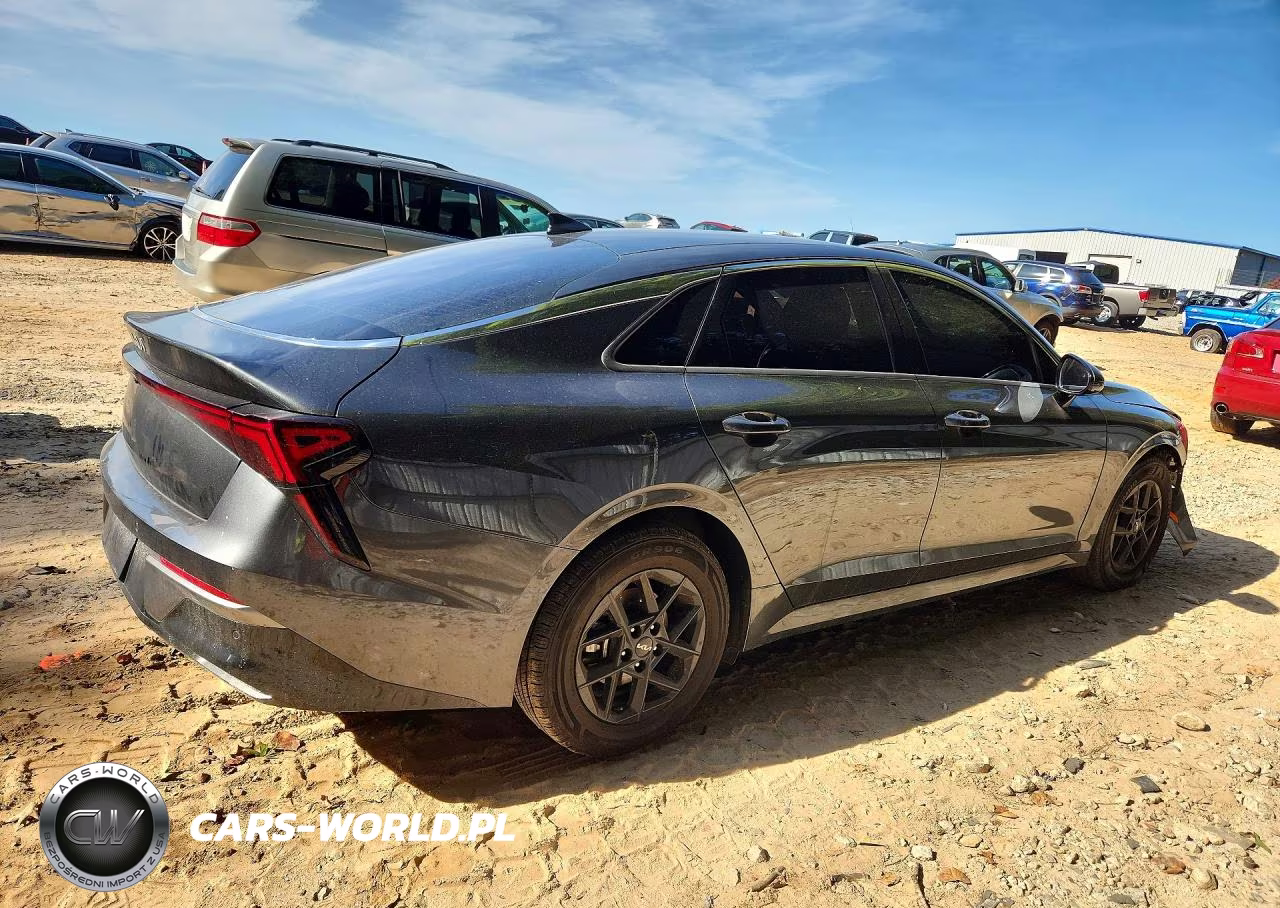 2025 Kia K5 Lxs VIN:KNAG24J72S5365181 - 3