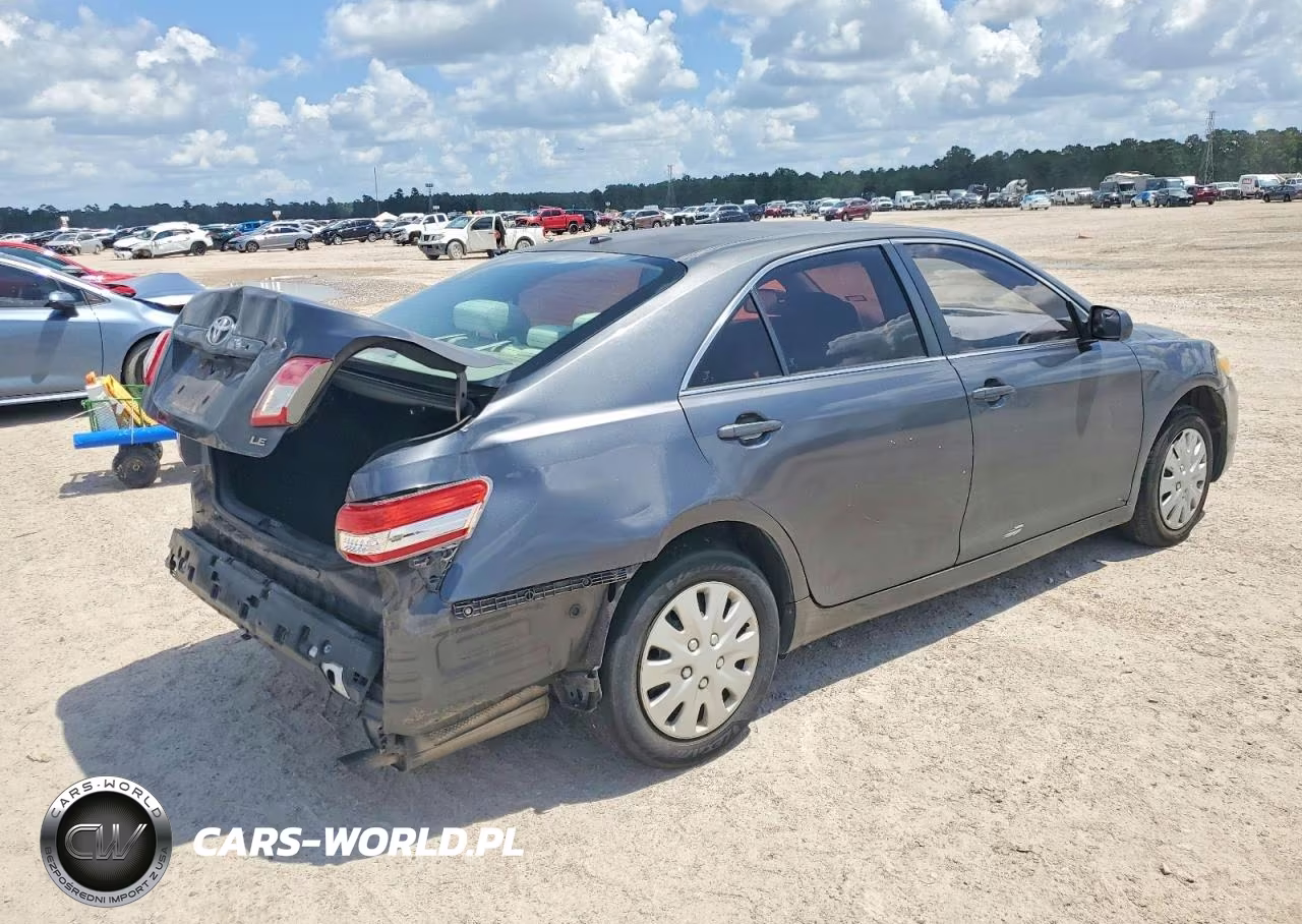 2011 Toyota Camry Le VIN:4T1BF3EK2BU776513 - 4