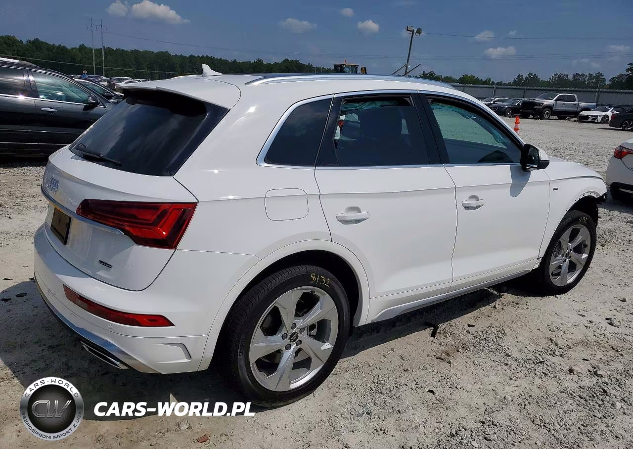 2023 Audi Q5 Premium Plus 45 VIN:WA1EAAFY8P2003369 - 3