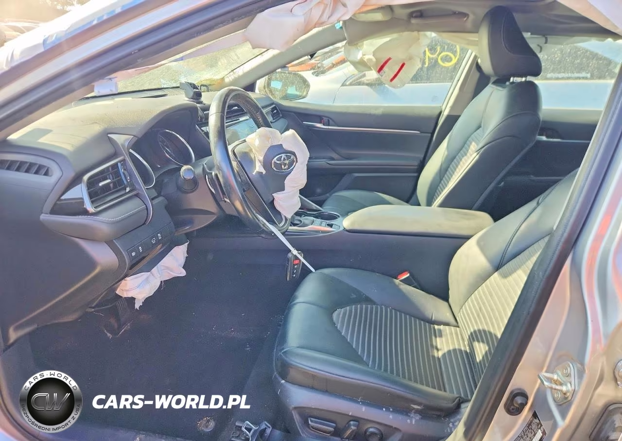 2020 Toyota Camry Se VIN:4T1J31AK2LU537768 - 7