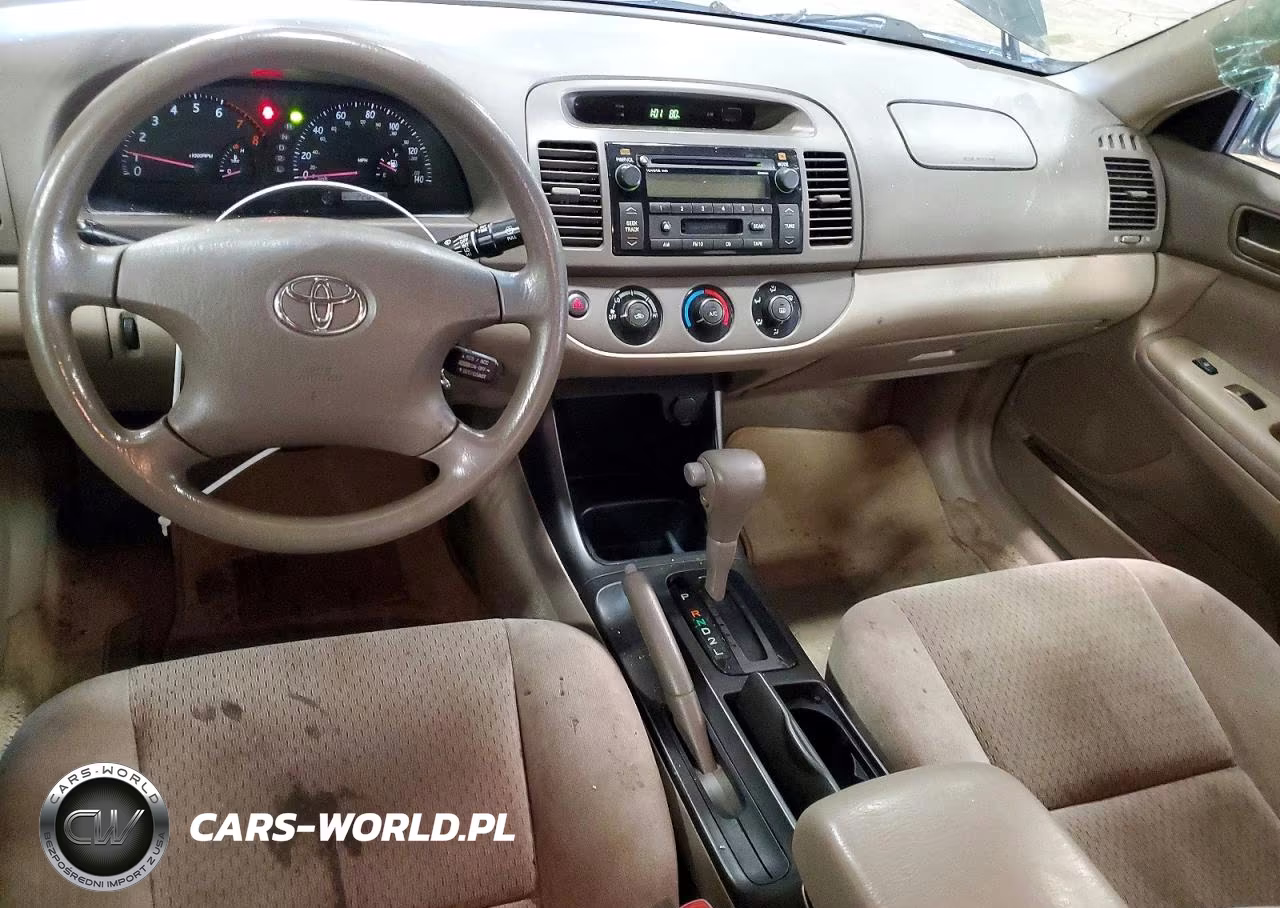 2004 Toyota Camry Le VIN:4T1BE32KX4U358582 - 8