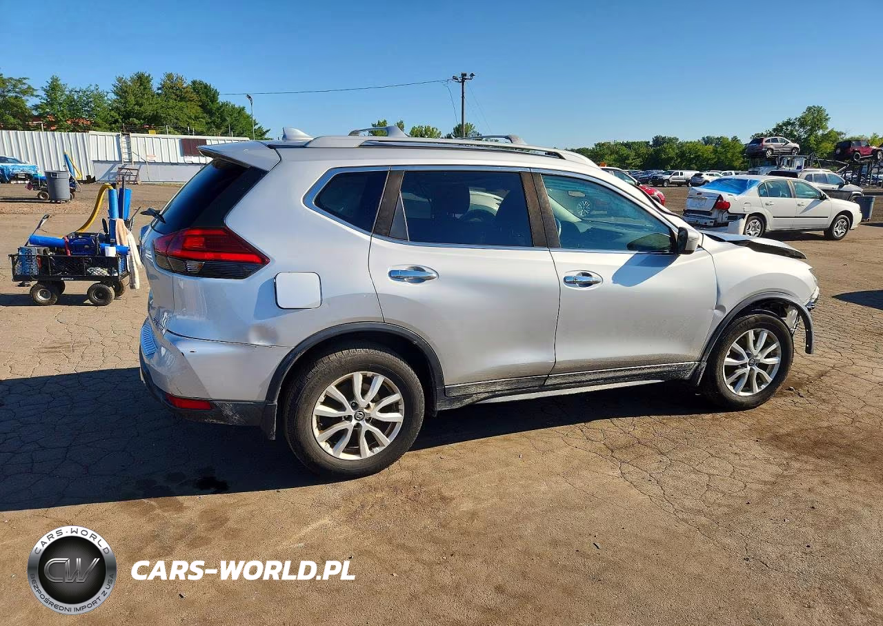 2017 Nissan Rogue Sv VIN:5N1AT2MV3HC798609 - 3