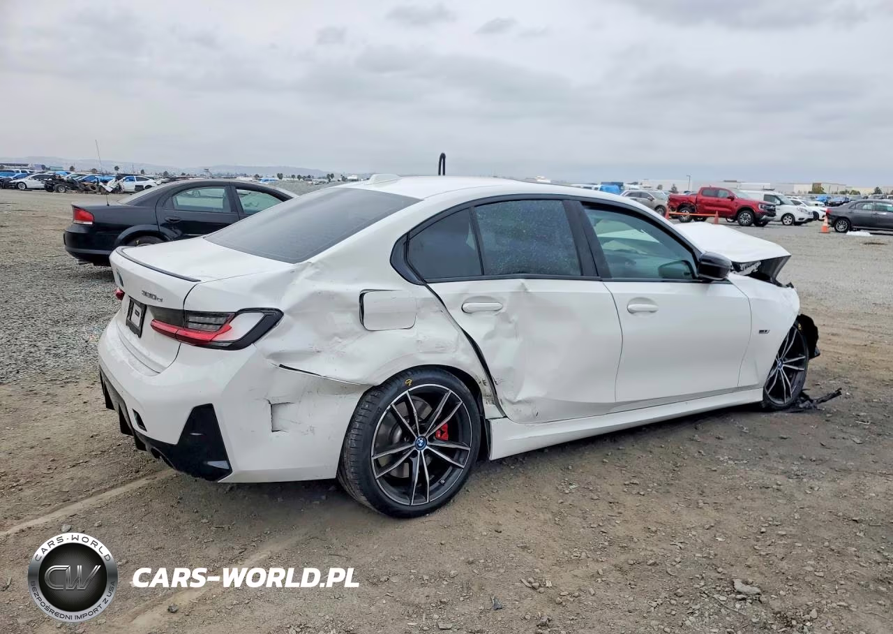 2023 BMW 330E VIN:3MW39FF04P8D57207 - 3