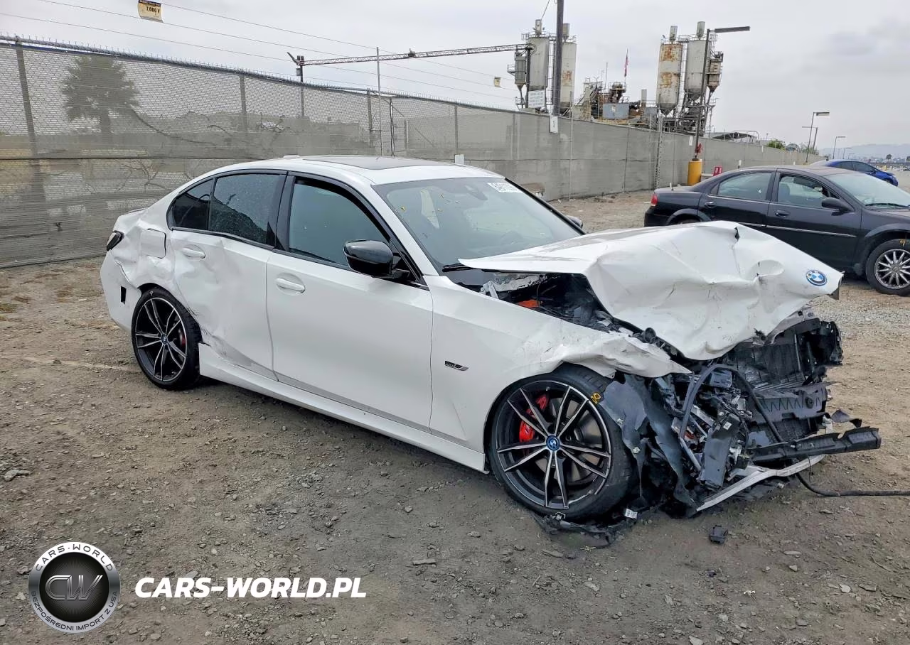 2023 BMW 330E VIN:3MW39FF04P8D57207 - 4